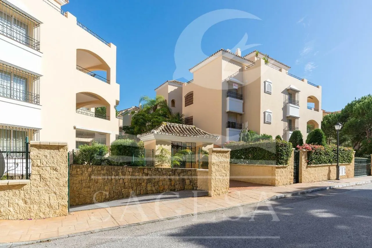Hacienda Playa Aparthotel Marbella