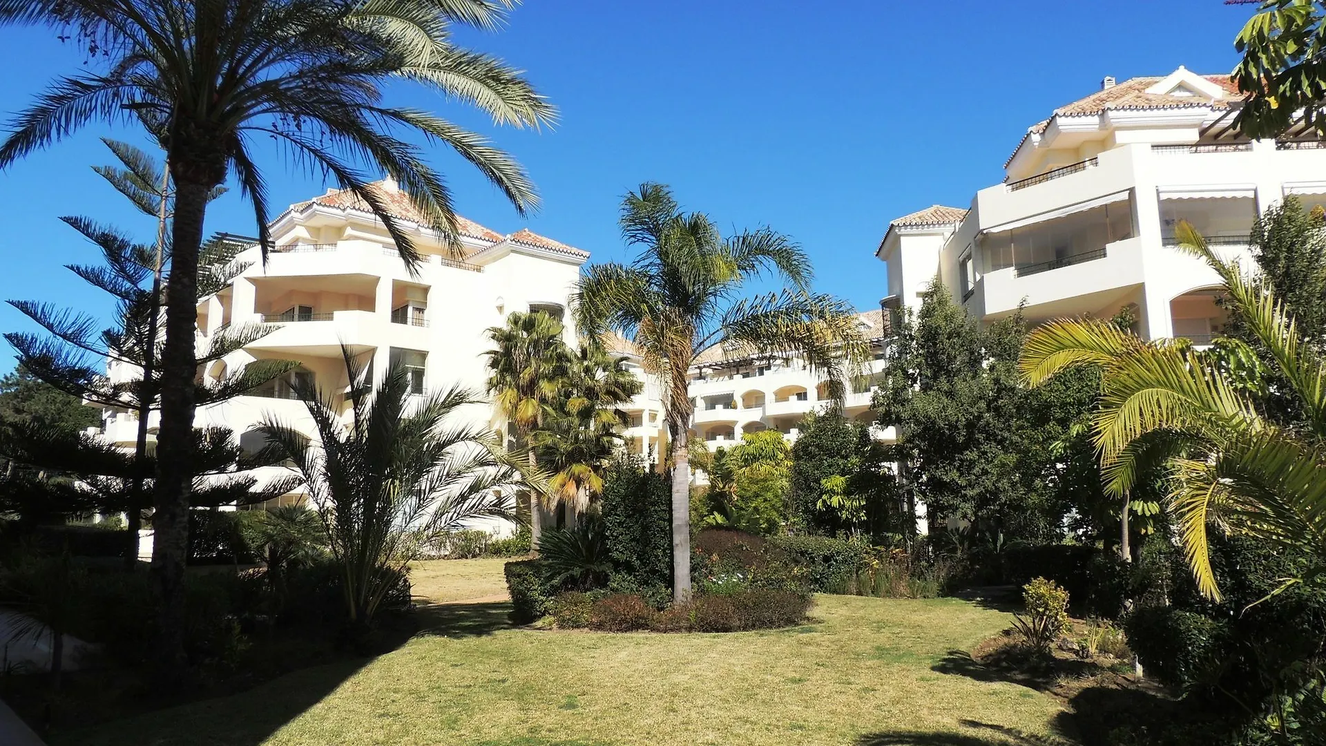 Hacienda Playa Aparthotel Marbella 4*,
